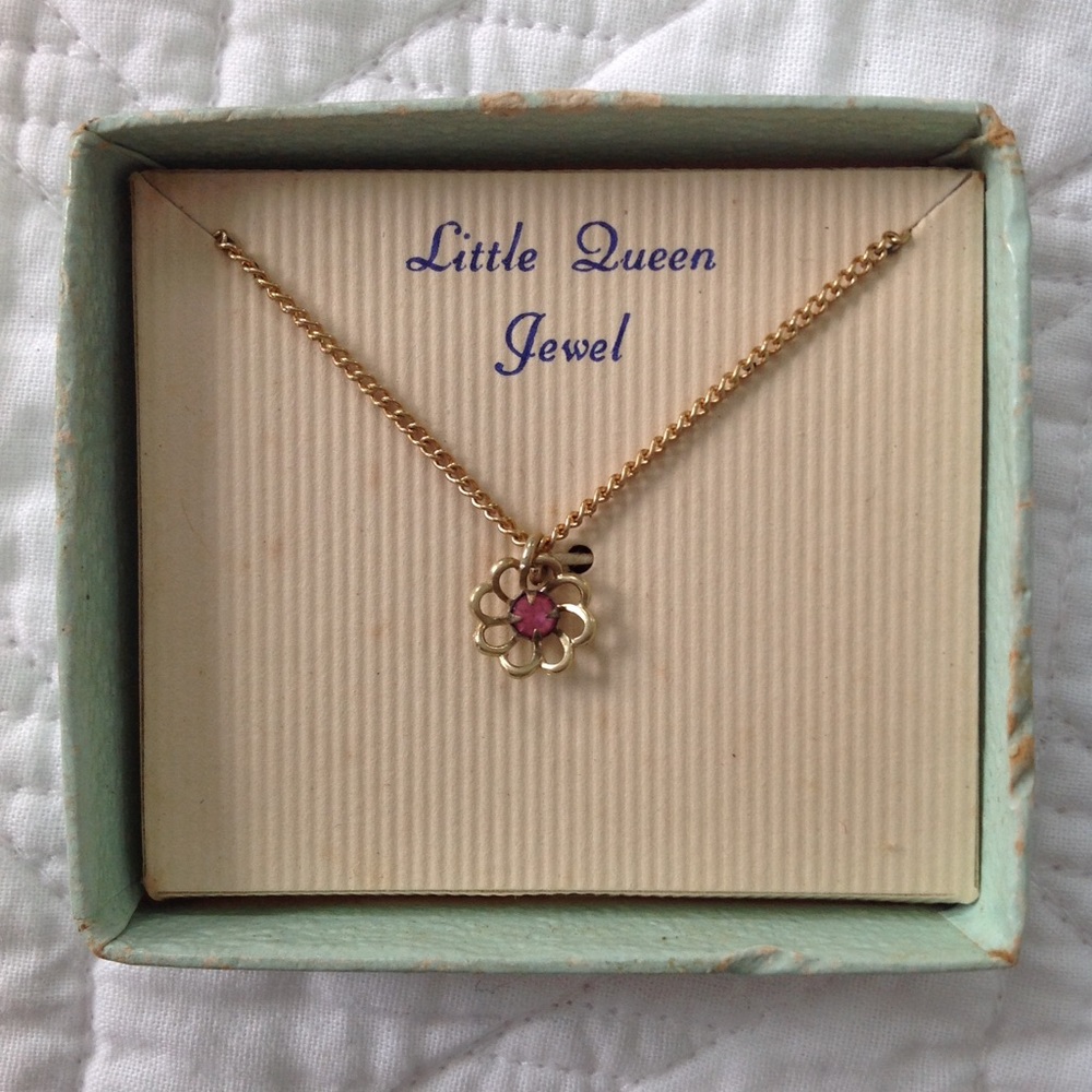 Little Queen Necklace 1960's Vintage